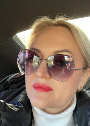 Kseniya, 45, Russia, Volgograd