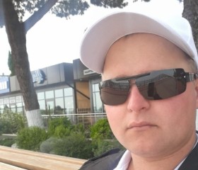 Nikolay, 30, Adler