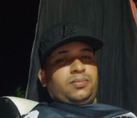 José, 28, Garzon