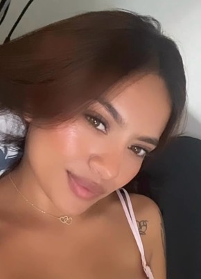 Lorena из Medellín 23 года
