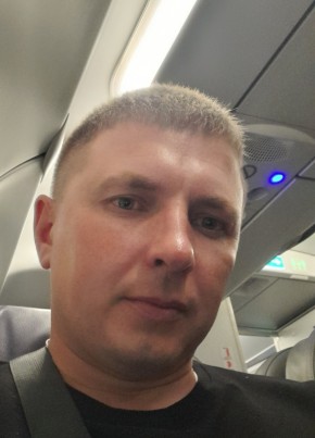Олег, 39, Россия, Хотьково