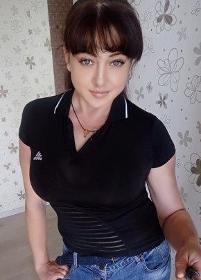 Алена, 42, Россия, Варениковская