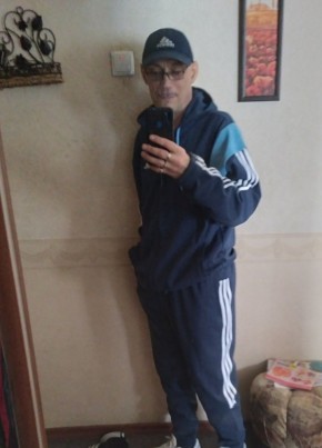 TolyaKha, 44, Russia, Krasnoyarsk