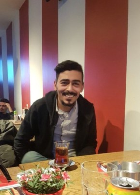 Fatih, 32, Türkiye Cumhuriyeti, İstanbul