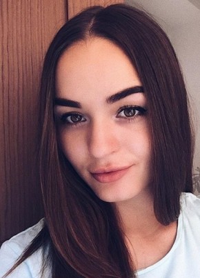 Виктория, 29, Россия, Екатеринбург