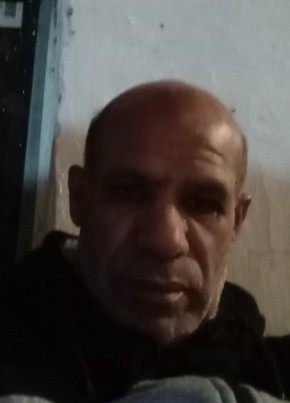 عمر, 58, فلسطين, رام الله