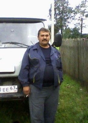 Александр, 62, Россия, Починок