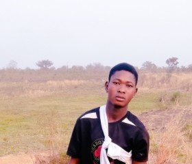 Lucien, 20, Natitingou