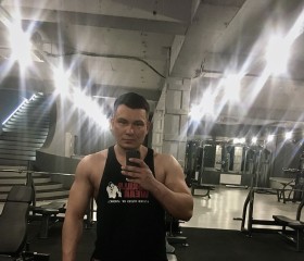 Roman, 30, Berlin