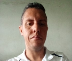 Geovanny Hernánd, 37, Acarigua
