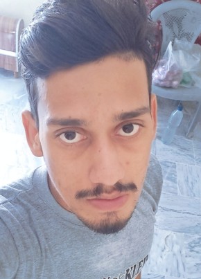 ZUBAIR KHAN, 21, پاکستان, کراچی