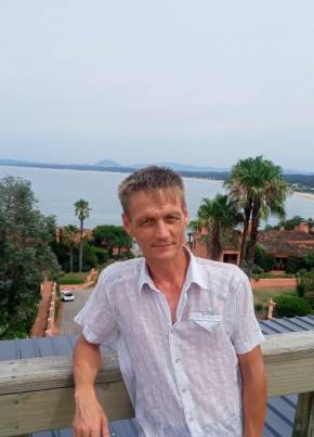 Александр, 47, Россия, Балаково