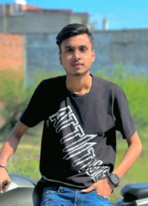 Arjun, 22, India, Milak