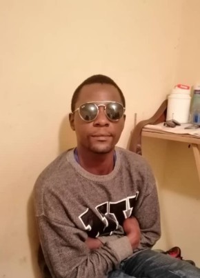 Admore Agere, 32, Botswana, Gaborone