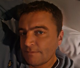 Stuart, 41, Inverness