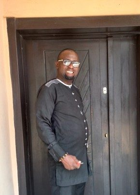 Alubankudi Adeye, 49, Nigeria, Abuja