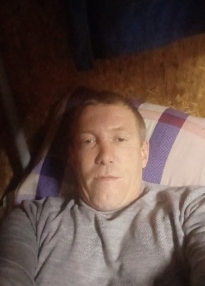 Денис, 37, Россия, Зеленоборский