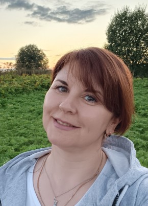 Елена из Всеволожска 46 лет