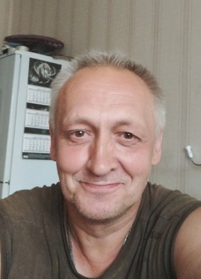 Владимир из Луги 60 лет