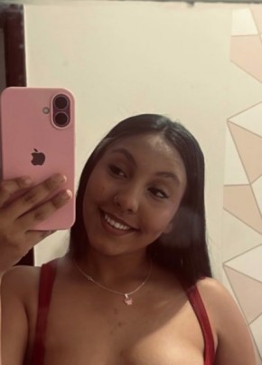 Juliana из Foz do Iguaçu 24 года