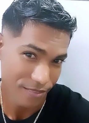 Moreno, 38, República Federativa do Brasil, Salvador