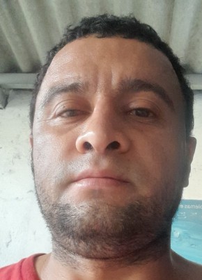 Reynaldo, 45, República de El Salvador, San Salvador