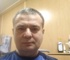 Виктор, 48 лет, Омск