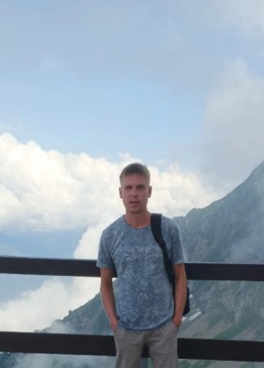 Sergey Batmanov, 35, Russia, Chaykovskiy