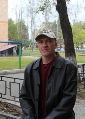 Виктор, 59, Россия, Лучегорск