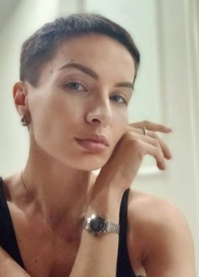 Анна, 40, Россия, Сургут