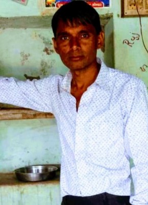 Vinusing Solanki, 41, India, Ahmedabad