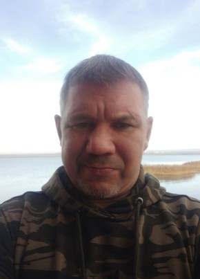 Анатолий из Калининграда 47 лет