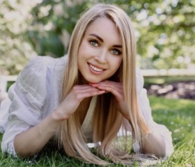 Eliza, 35, London