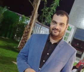 Alyloutfy, 30, Cairo