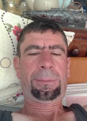 Vio, 44, Romania, Ramnicu Valcea