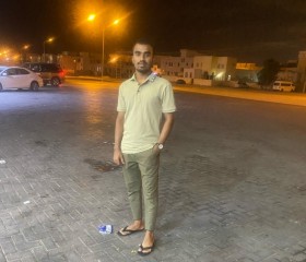 Saif, 25, Salalah
