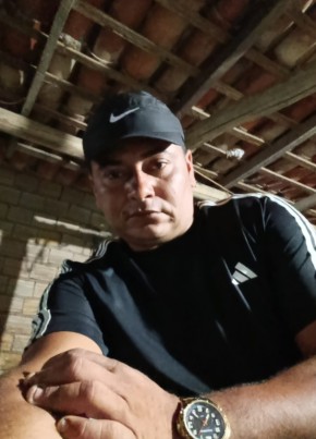 Thayrone из Capitão Poço 37 лет