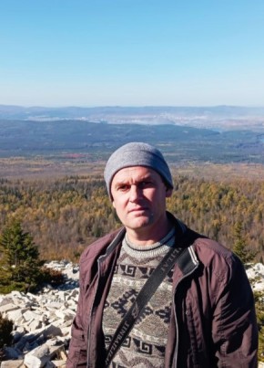Анатолий из Челябинска 46 лет