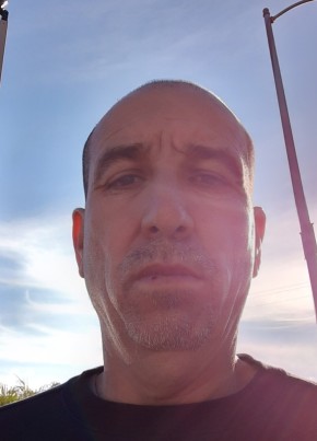 Paco, 51, United States of America, West Carson