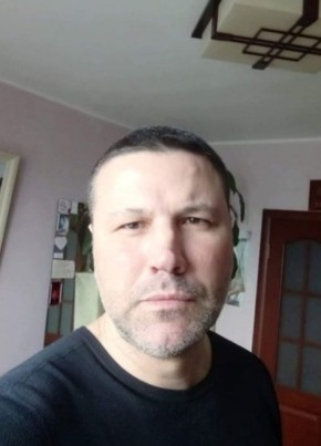 Максим, 50, Россия, Москва