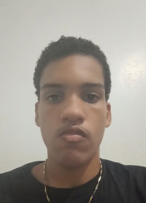 Marcelo dos Sant из Peruíbe 18 лет