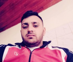Vio , 26, Avrig