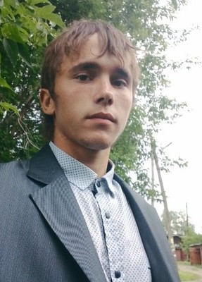 игорь, 26, Россия, Иланский