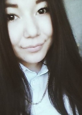 Dina, 26, Kyrgyzstan, Bishkek