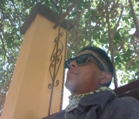 Luis, 23, Victoria de Durango