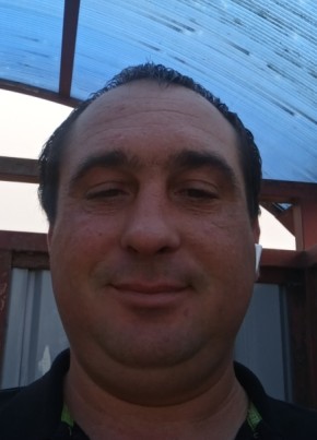 Виктор