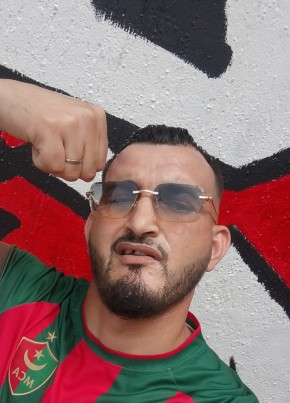 Farouk Bourahla из Blida 29 лет