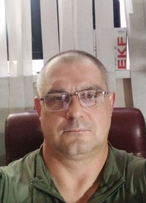 Дмитрий из Иркутска 46 лет