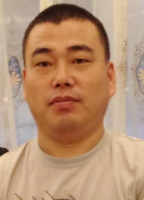 李伟, 49, 中华人民共和国, 珠海市