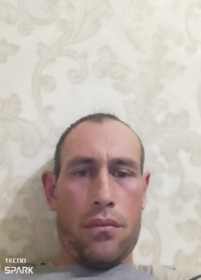 Павел, 35, Россия, Елабуга